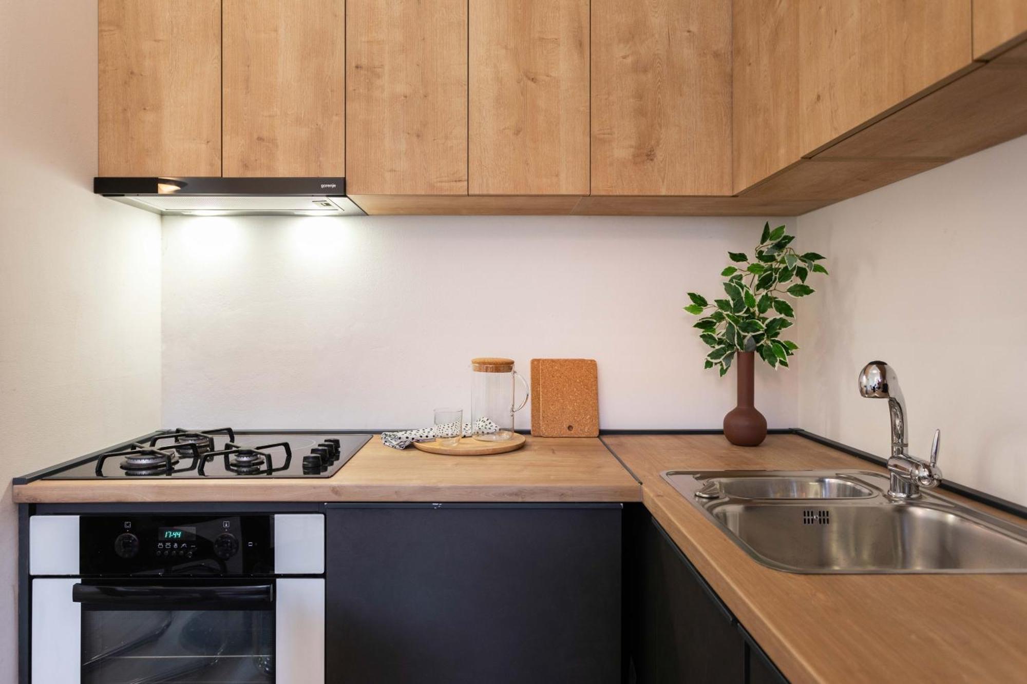 Design And Modern Apartments In Heart Of Zagreb Ngoại thất bức ảnh