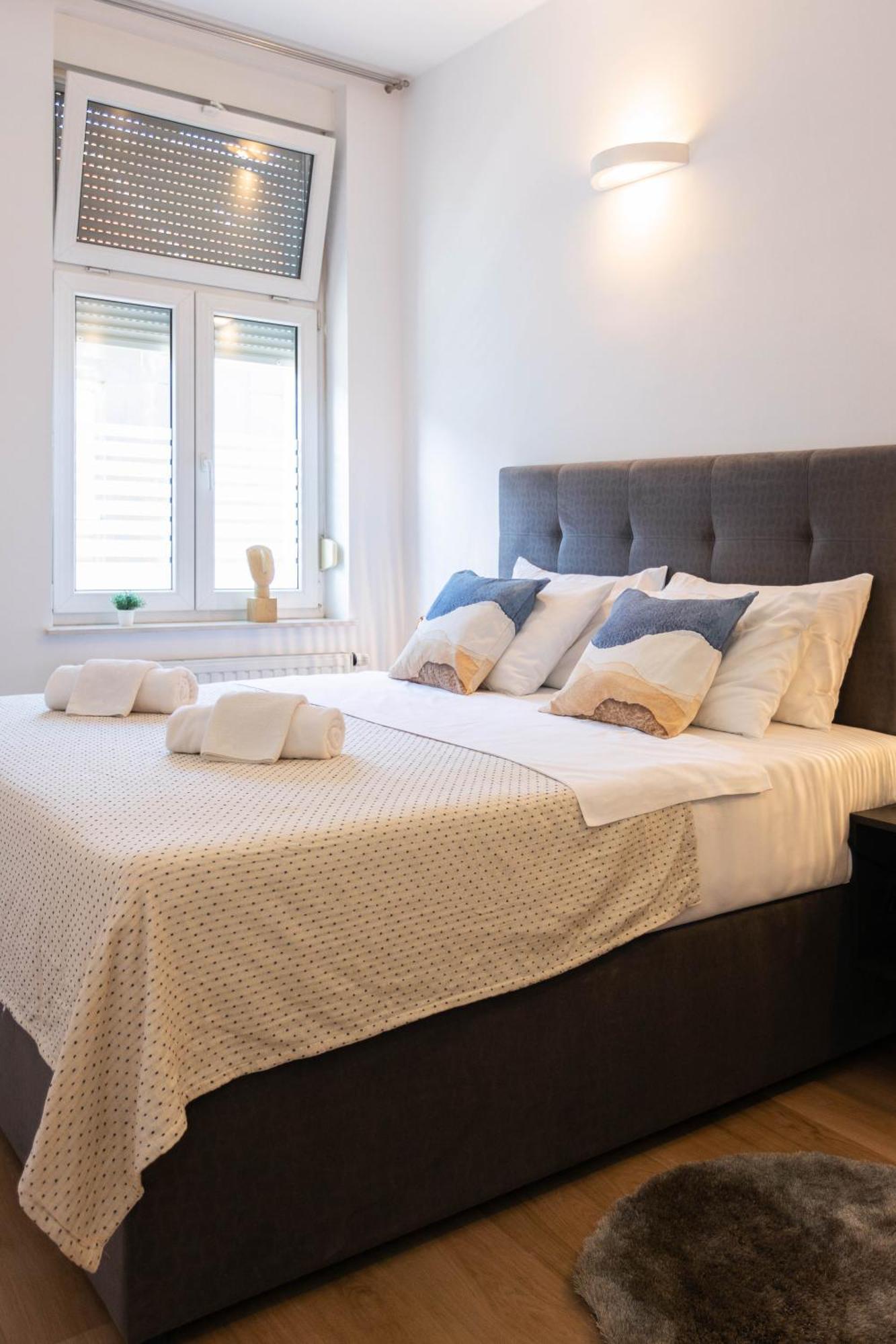 Design And Modern Apartments In Heart Of Zagreb Ngoại thất bức ảnh